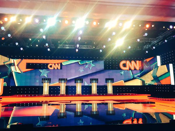 Le plateau du débat à l'hôtel Wynn de Las Vegas