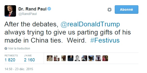 Traduction: Après les débats, Donald Trump est toujours en train d'essayer de nous donner ses cravates made in China en cadeau d'adieu. Etrange.