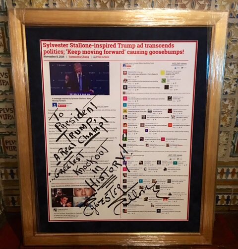 Le cadeau de Sylvester Stallone à Donald Trump. "Au Président Trump, un vrai champion ! La plus grande victoire par K-O de l'histoire ! Sylvester Stallone". (Photo publiée par Dan Scavino sur son compte Twitter)